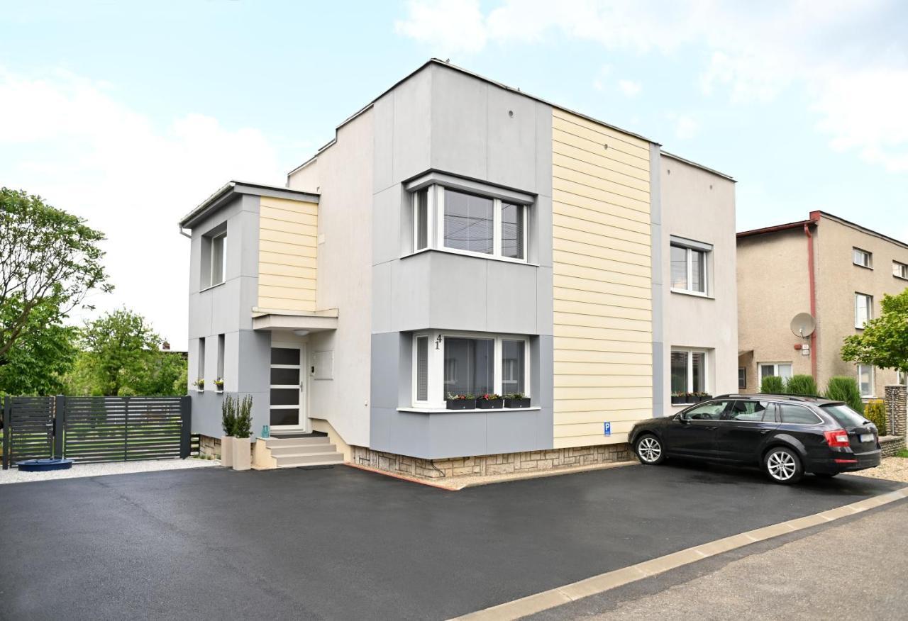 Apartmán 5FIVE Prešov Esterno foto