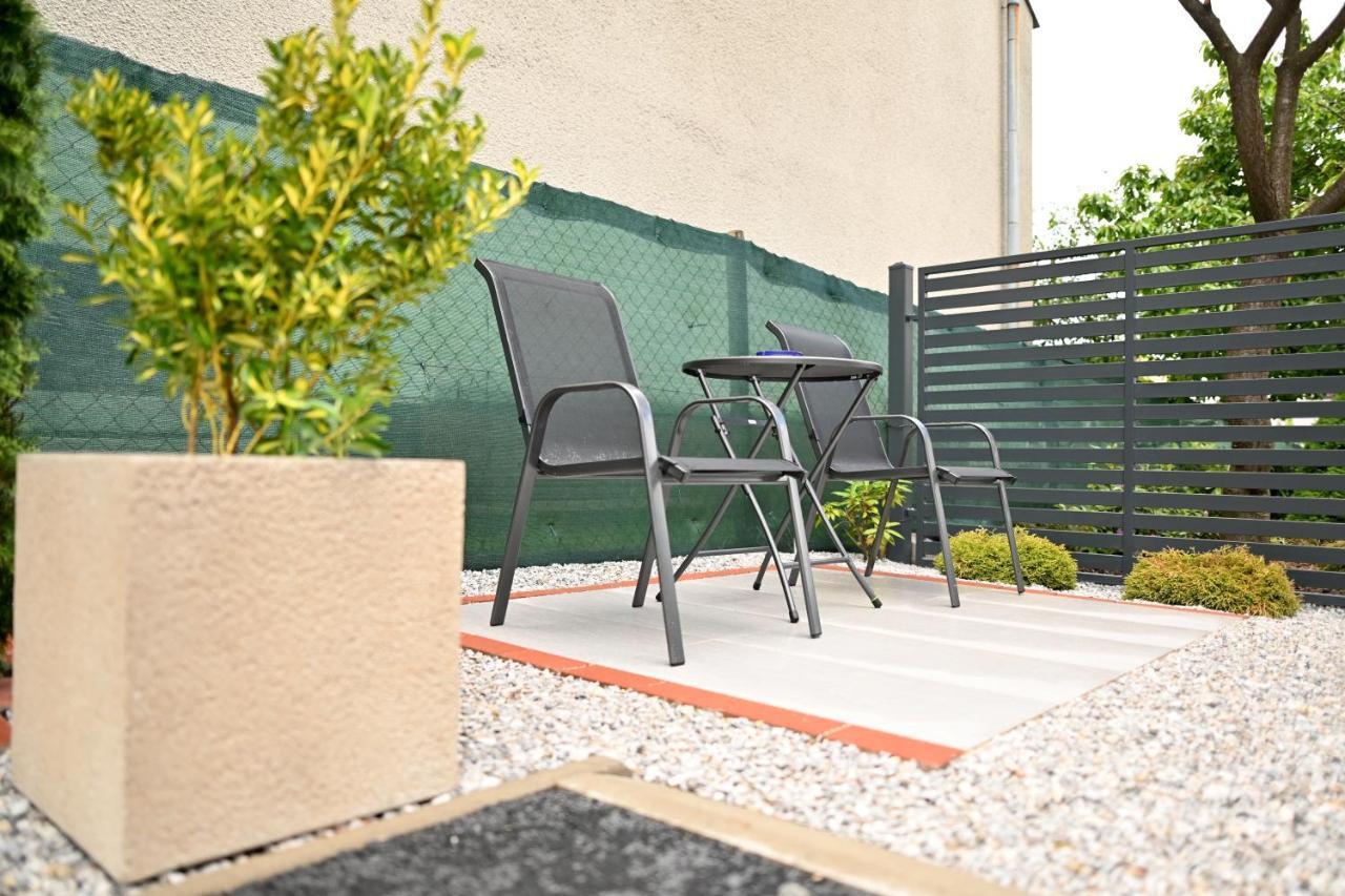 Apartmán 5FIVE Prešov Esterno foto